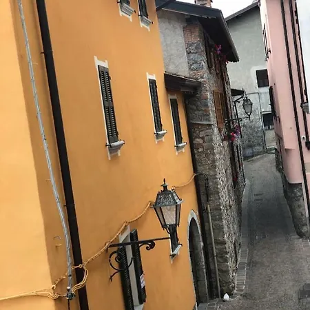 Casa Staurenghi